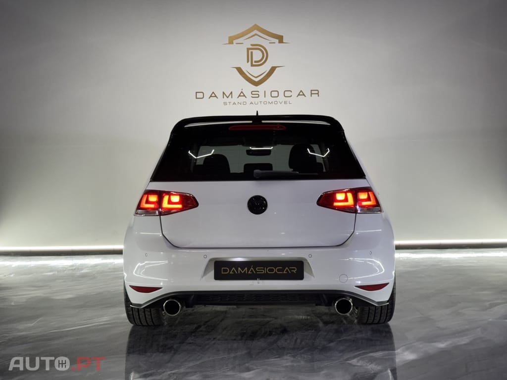 Volkswagen Golf 1.6 TDi Confortline