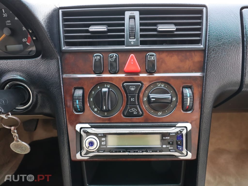 Mercedes-Benz C 220 D Classic