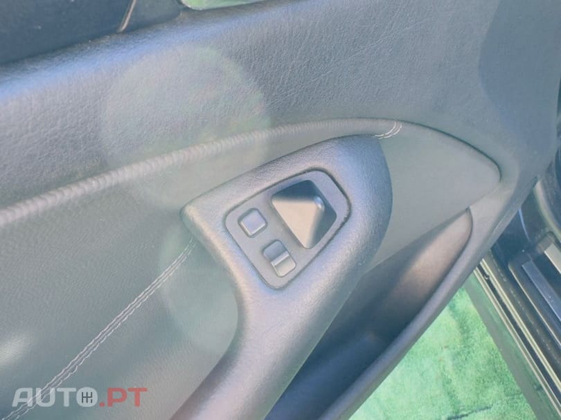 BMW 320 dA Sport — fotografia 23