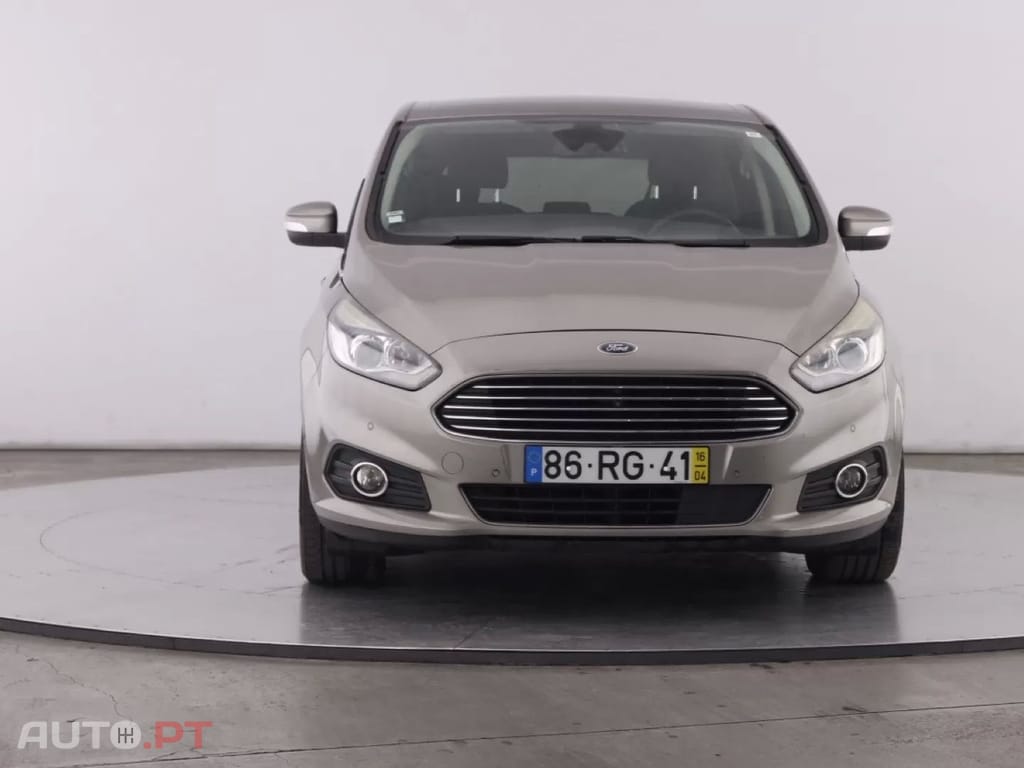 Ford S-Max 2.0 TDCi Titanium