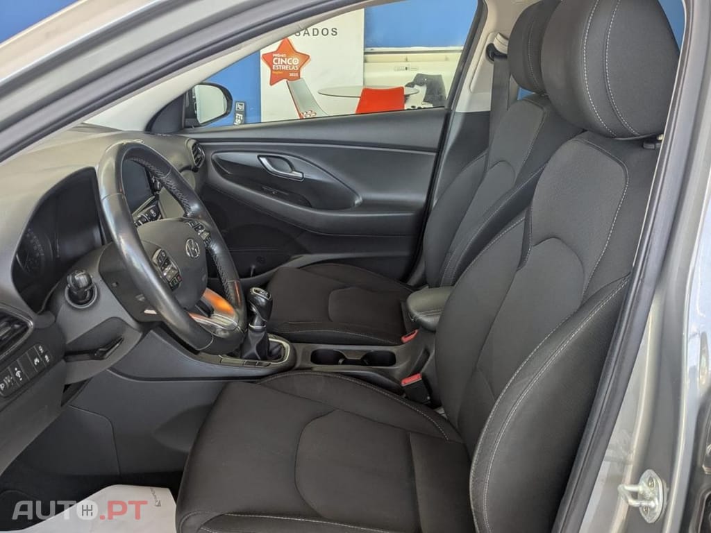 Hyundai i30 1.6 CRDi Style+Navi