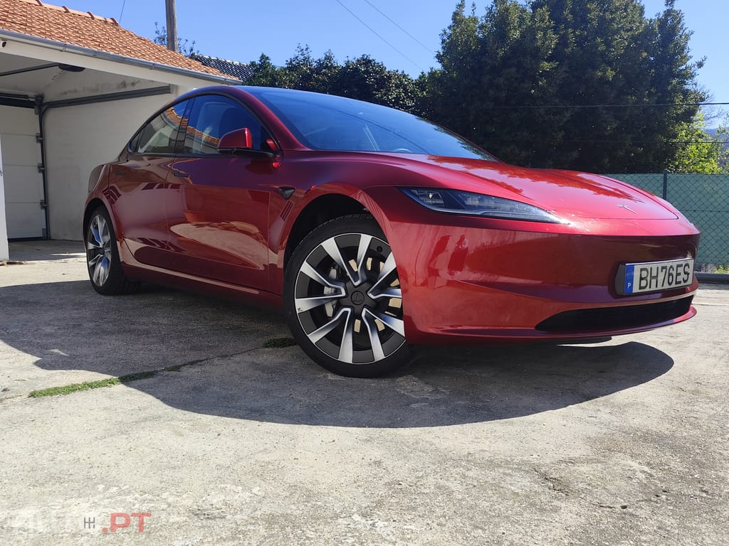 Tesla Model 3 RWD