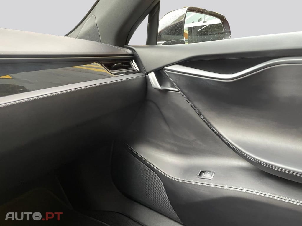 Tesla Model S 75D