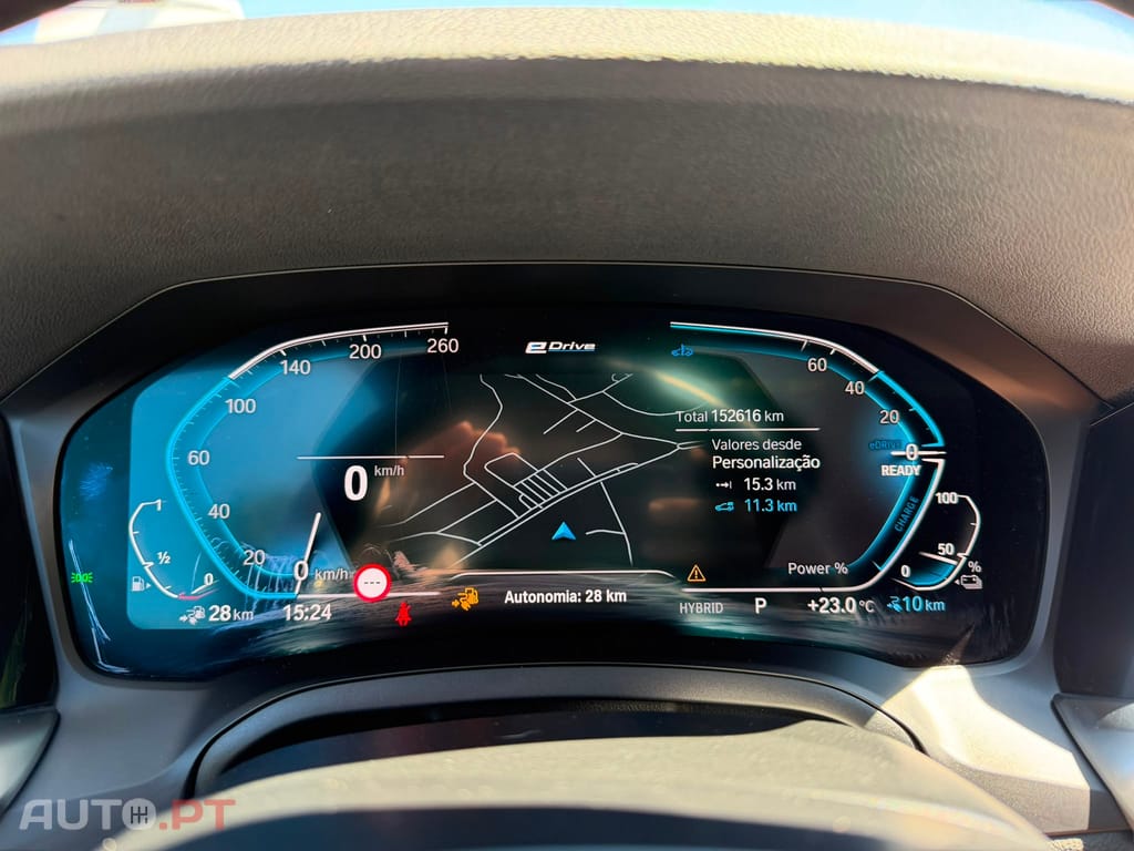 BMW 330 e Touring Pack M Auto