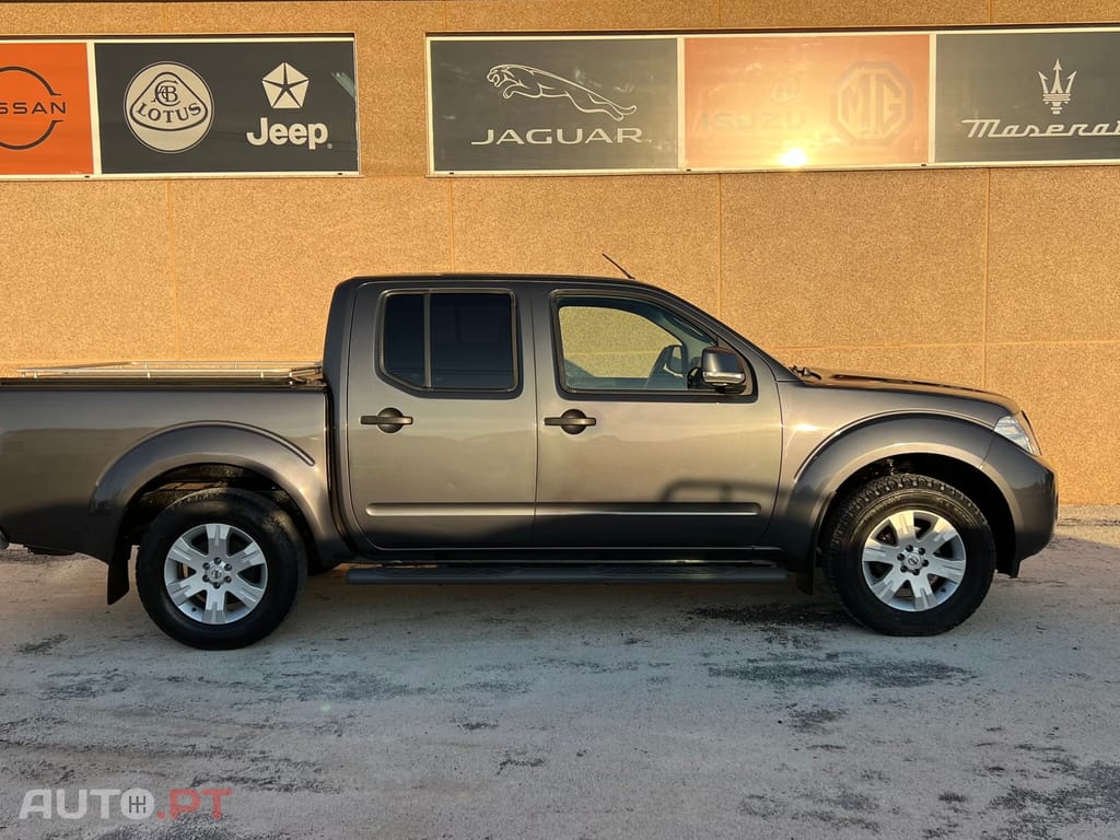 Nissan Navara 2.5 dCi CD Pilot Hi-Tech