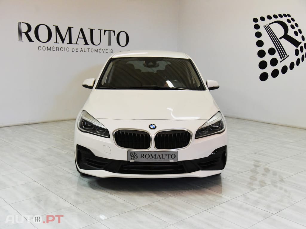BMW 216 i 7L Advantage