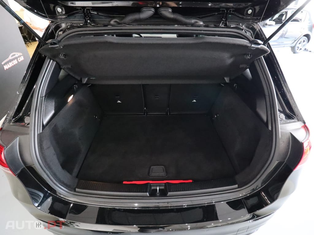 Mercedes-Benz B 250 e AMG Line