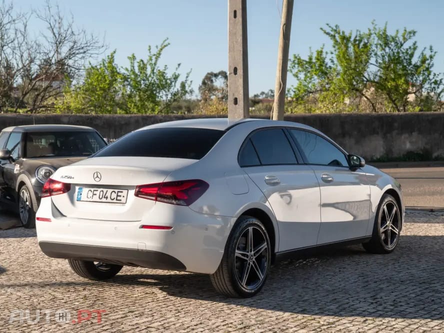 Mercedes-Benz A 250 e 8G-DCT Style