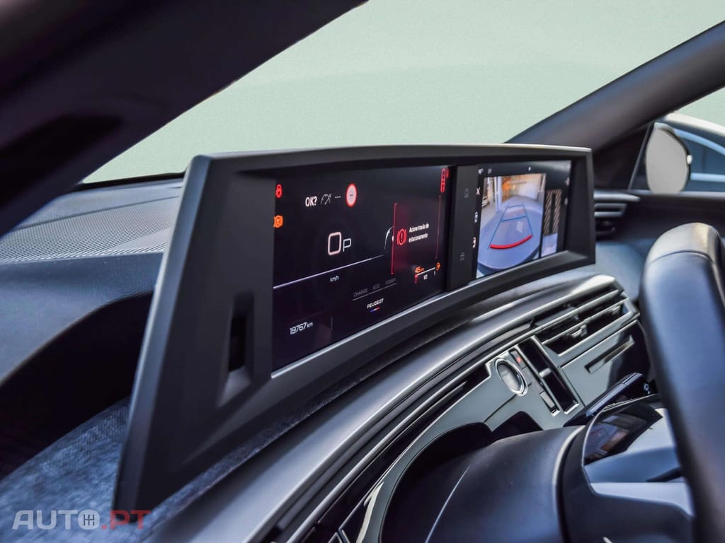 Peugeot 3008 1.2 Hybrid Allure e-DCS6