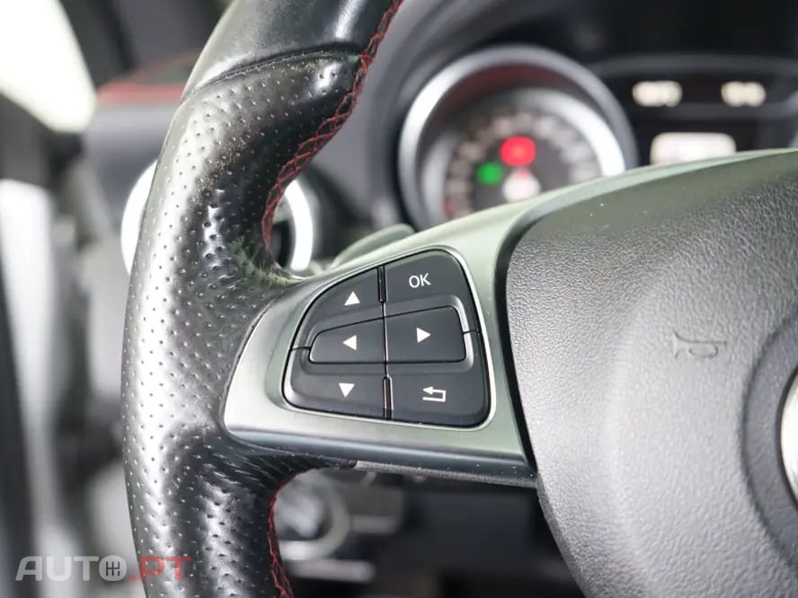 Mercedes-Benz CLA 180 d Shooting Brake AMG Line Aut.