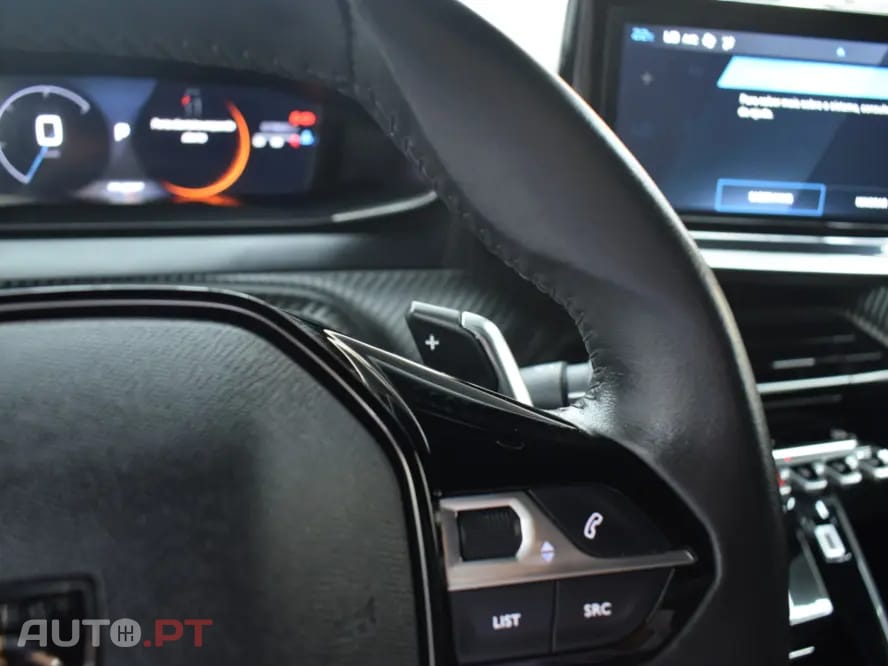 Peugeot 2008 1.2 PureTech Allure EAT8