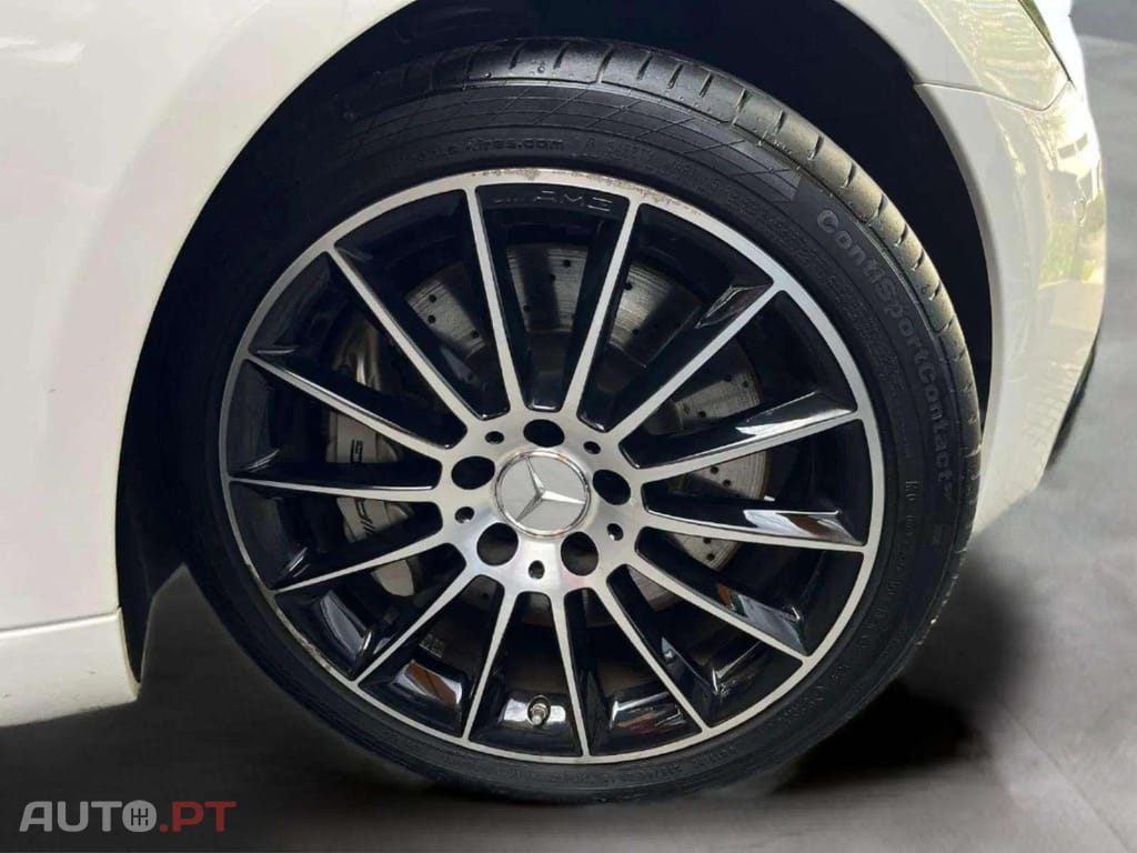 Mercedes-Benz SLC V6