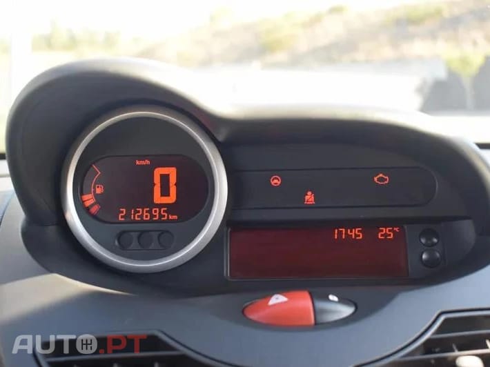 Renault Twingo Outro Baixa de Preço