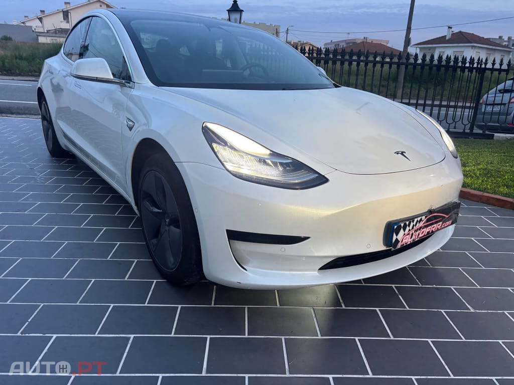 Tesla Model 3 Standard Range Plus RWD