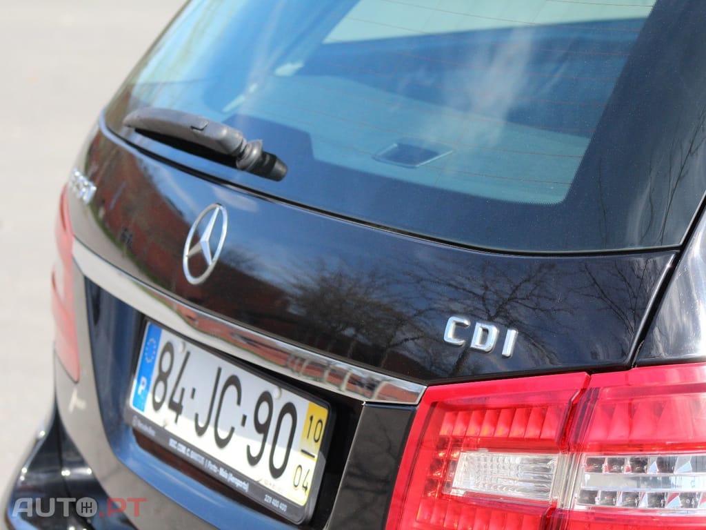 Mercedes-Benz E 250 CDi Elegance BlueEfficiency Auto.