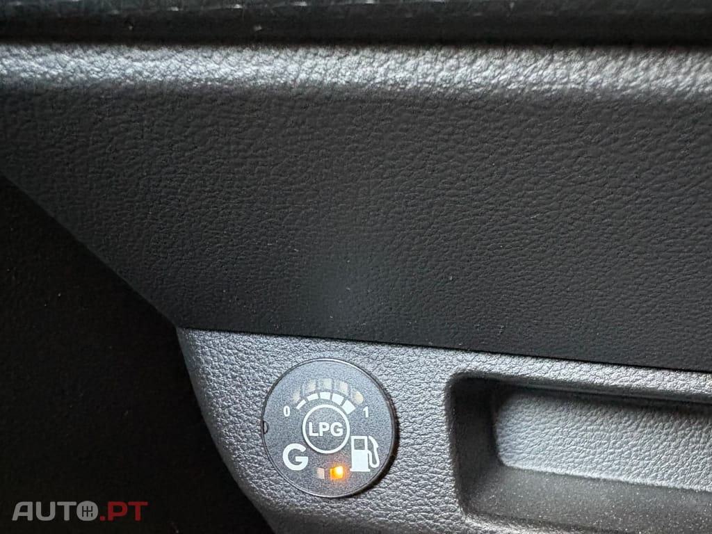 Renault Clio 1.0 TCE Bi-Fuel
