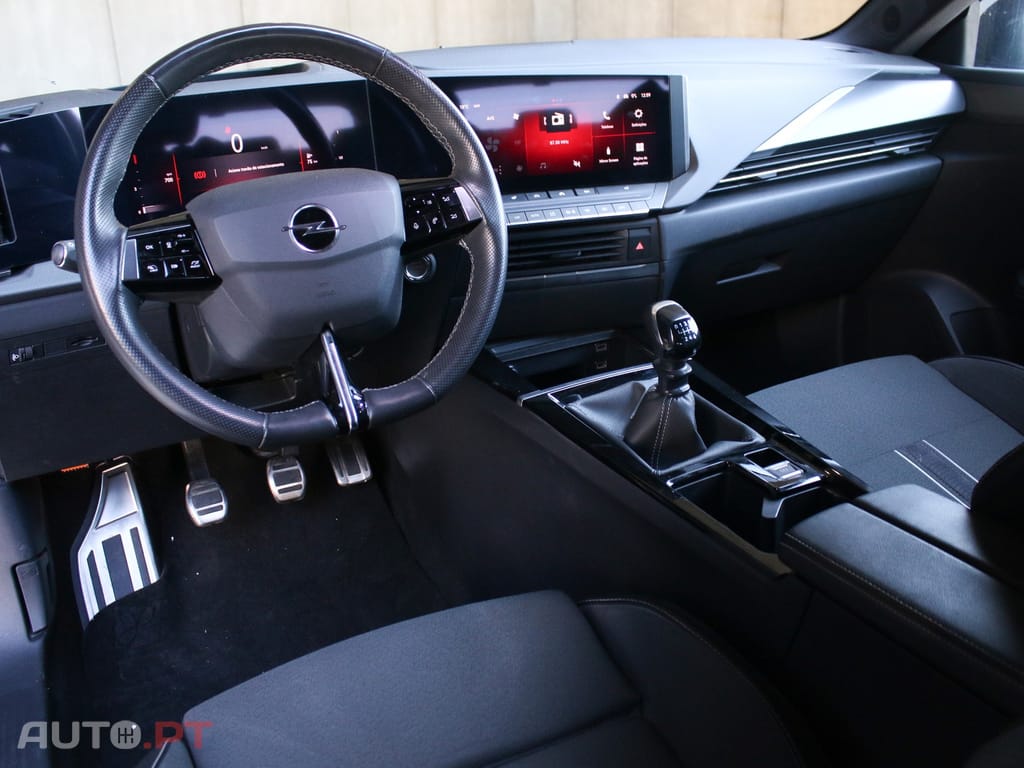 Opel Astra 1.2 T GS Line S/S