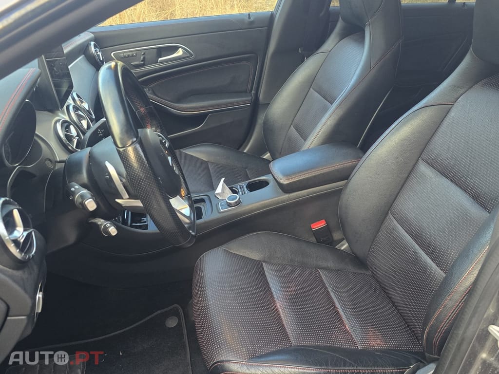 Mercedes-Benz CLA 220 d Shooting Brake AMG Line Aut.
