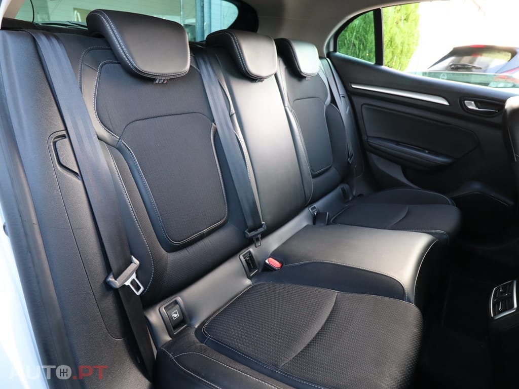 Renault Mégane 1.5 Blue dCi Intens