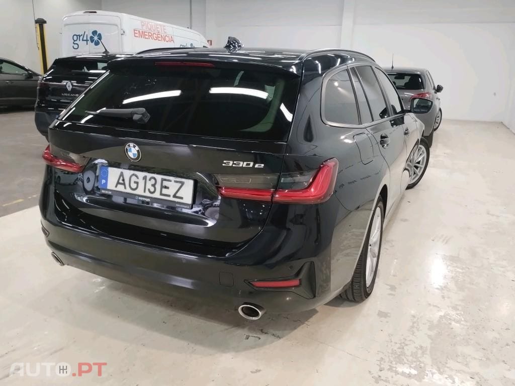 BMW 330 e Corporate Edition Auto