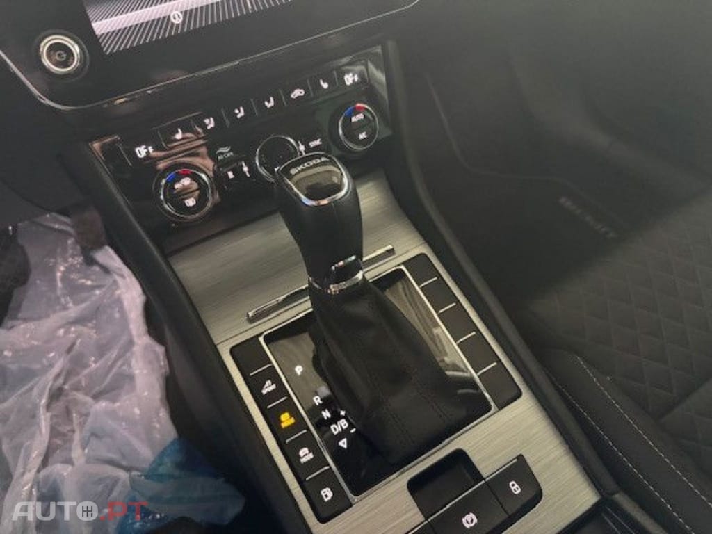 Skoda Superb Break Ambition DSG I.V.A DEDUTIVEL