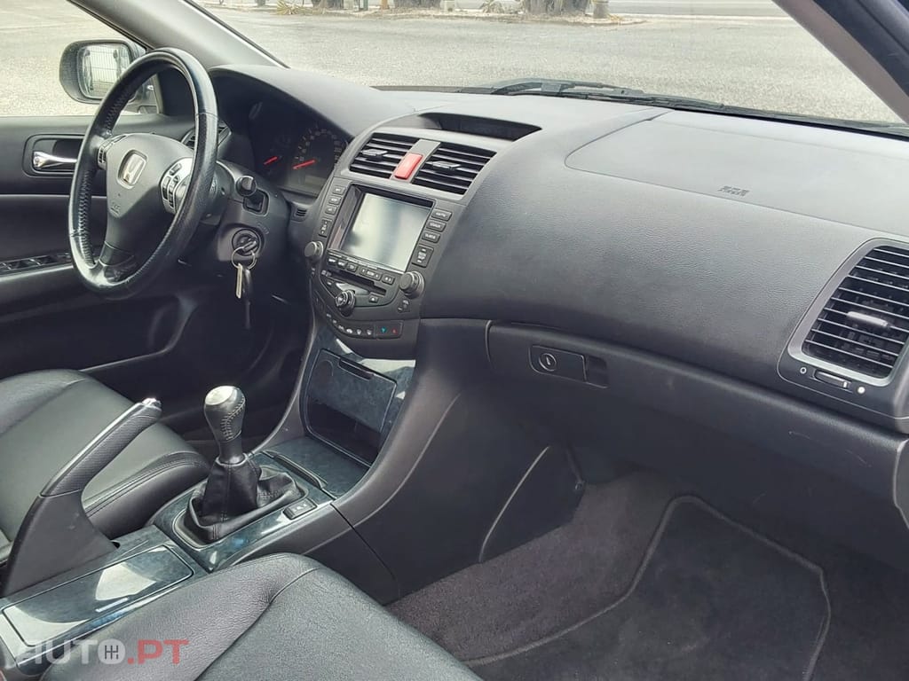 Honda Accord 2.2 i-CTDi Executive Navi