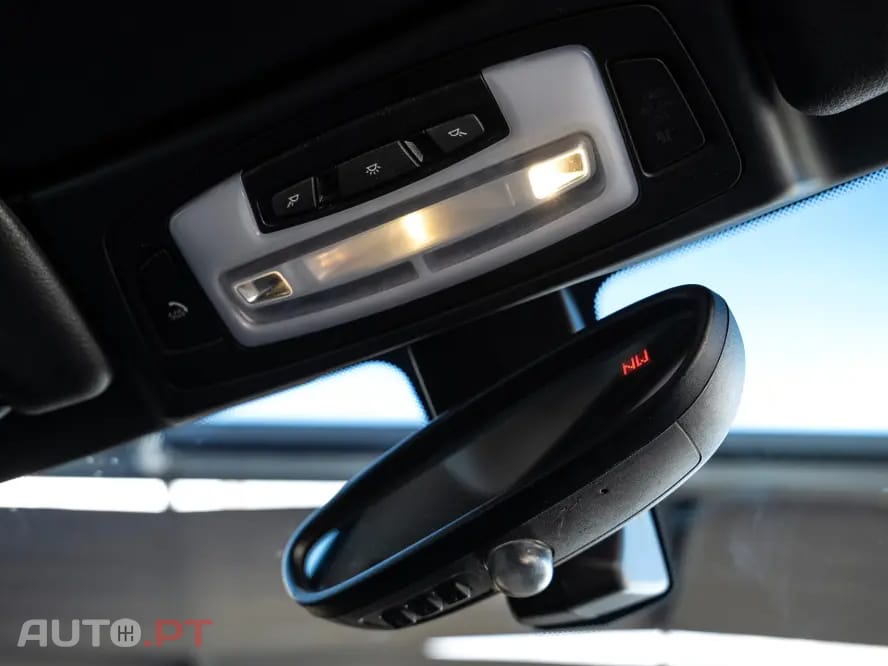 BMW 228 i Pack M Auto