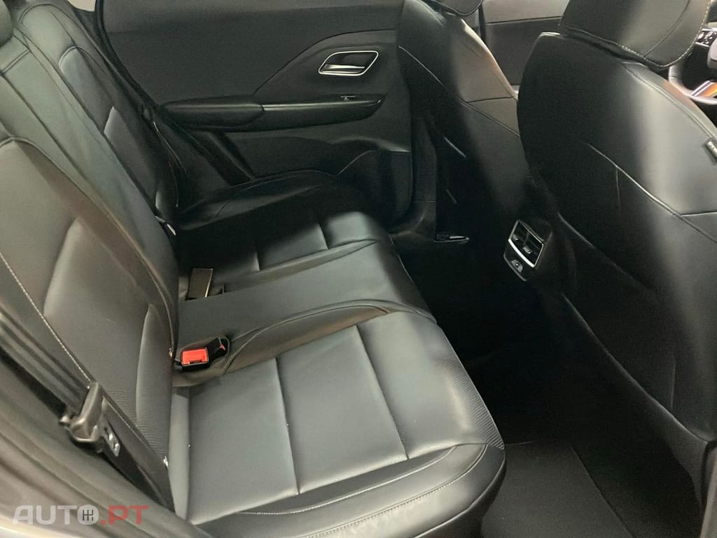 MG ZS 1.5 Hybrid+ Luxury
