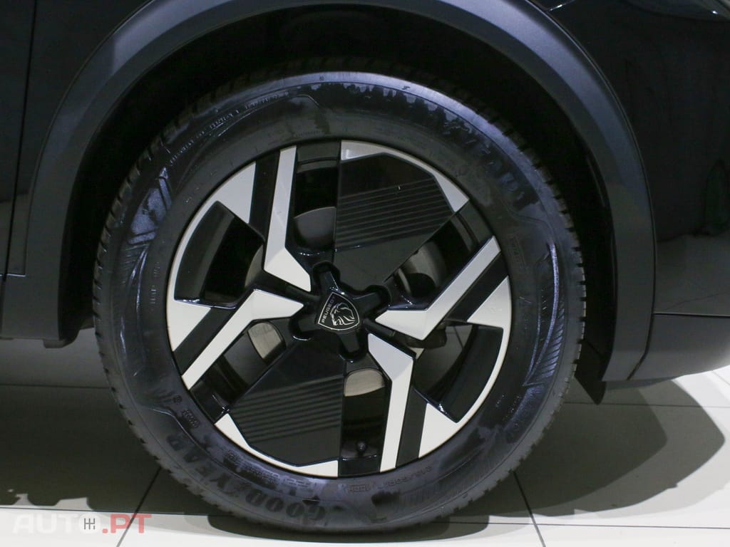 Peugeot 2008 1.2 PureTech Allure