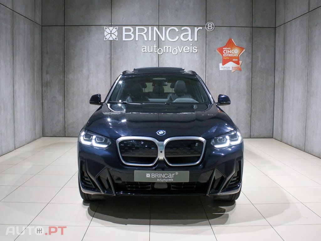BMW iX3 M Sport Impressive