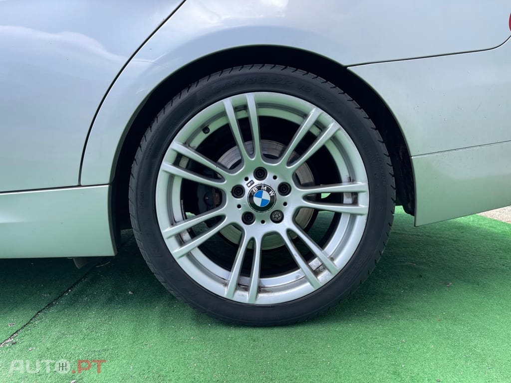 BMW 320 d Touring Navigation Sport