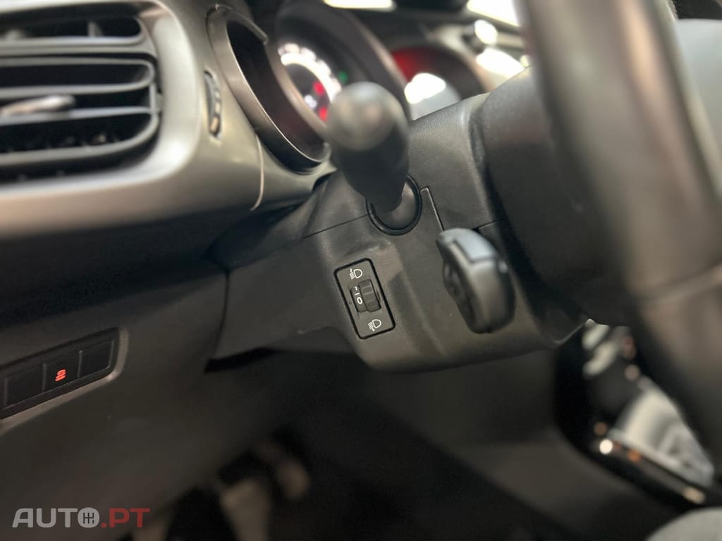 Citroen C3 1.2 PureTech Attraction