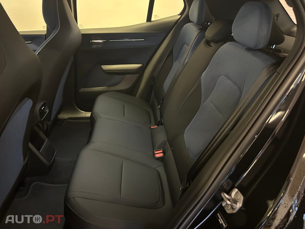 Volvo EX30 69 kWh Single Motor Extended Range Plus