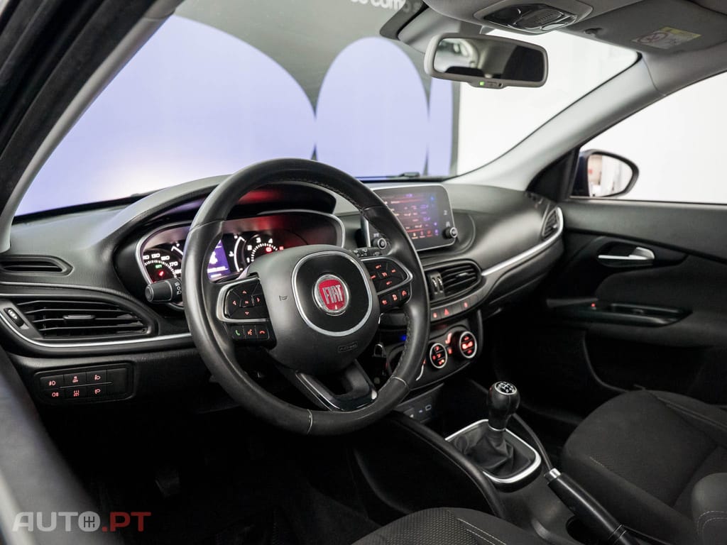 Fiat Tipo 1.3 M-Jet Lounge