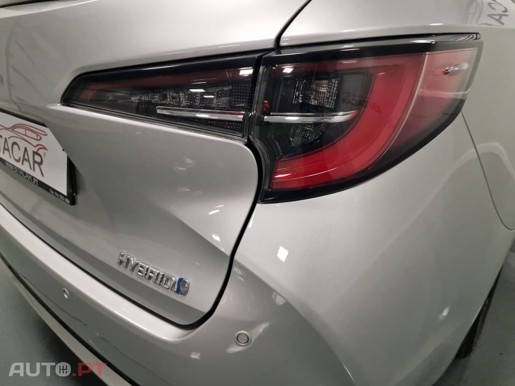 Toyota Corolla Touring Sports 1.8 Hybrid Comfort+P.Sport