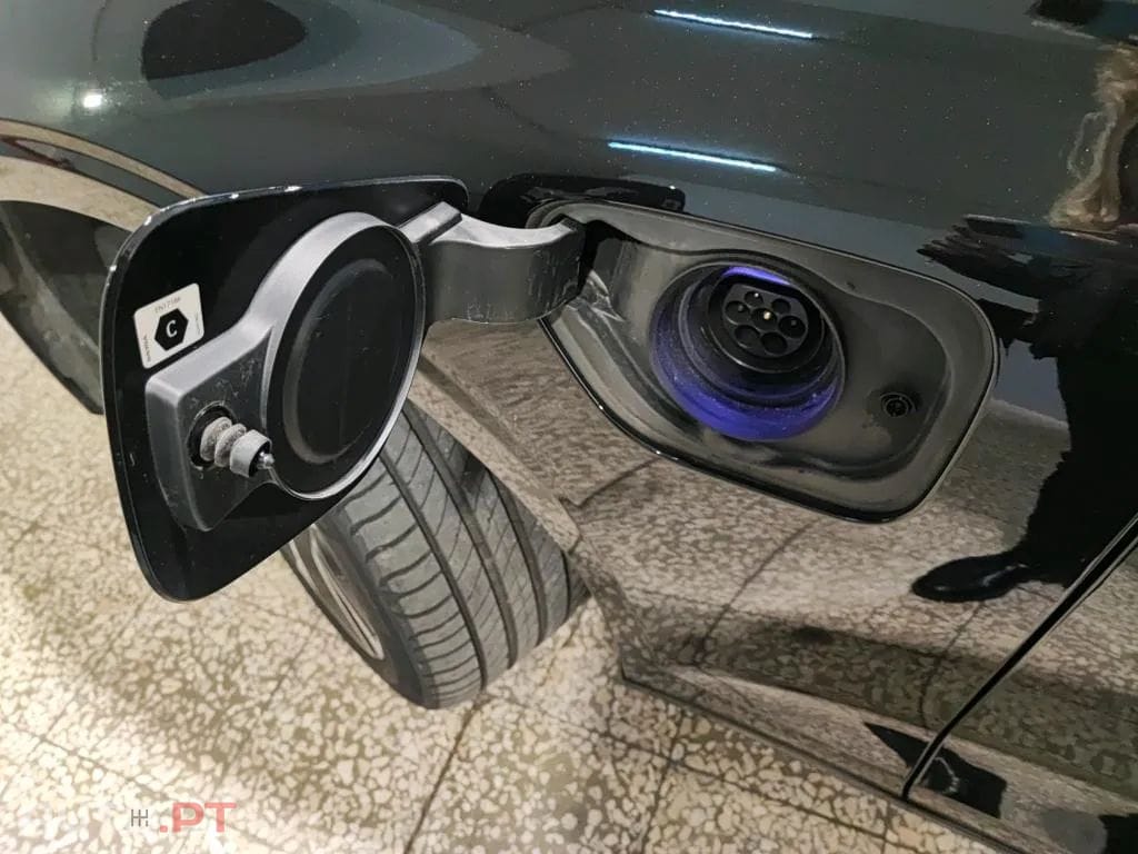 Volvo V60 2.0 T6 AWD TE R-Design