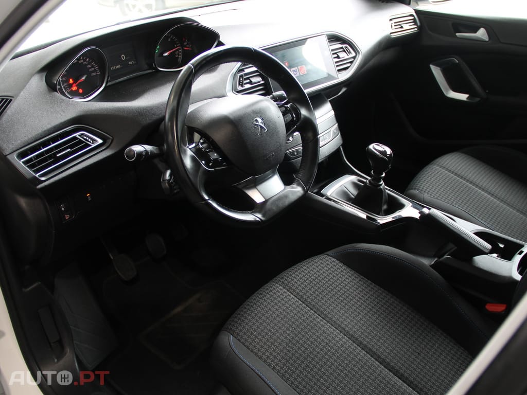 Peugeot 308 SW 1.5 BlueHDi Style