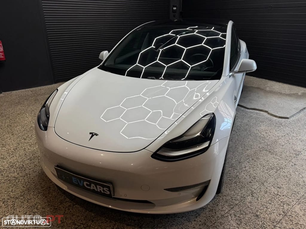Tesla Model 3 Long Range AWD Dual Motor