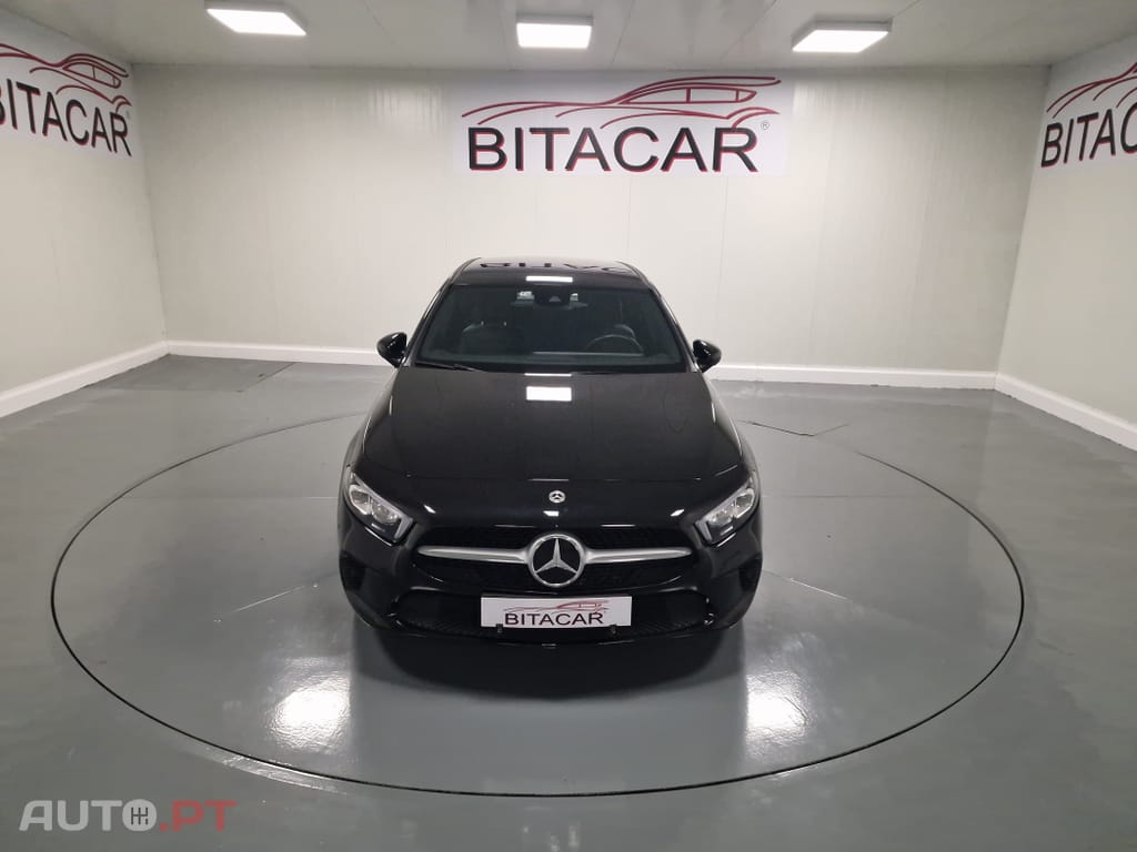 Mercedes-Benz A 250 E STYLE PLUS Hibrido Plug-In