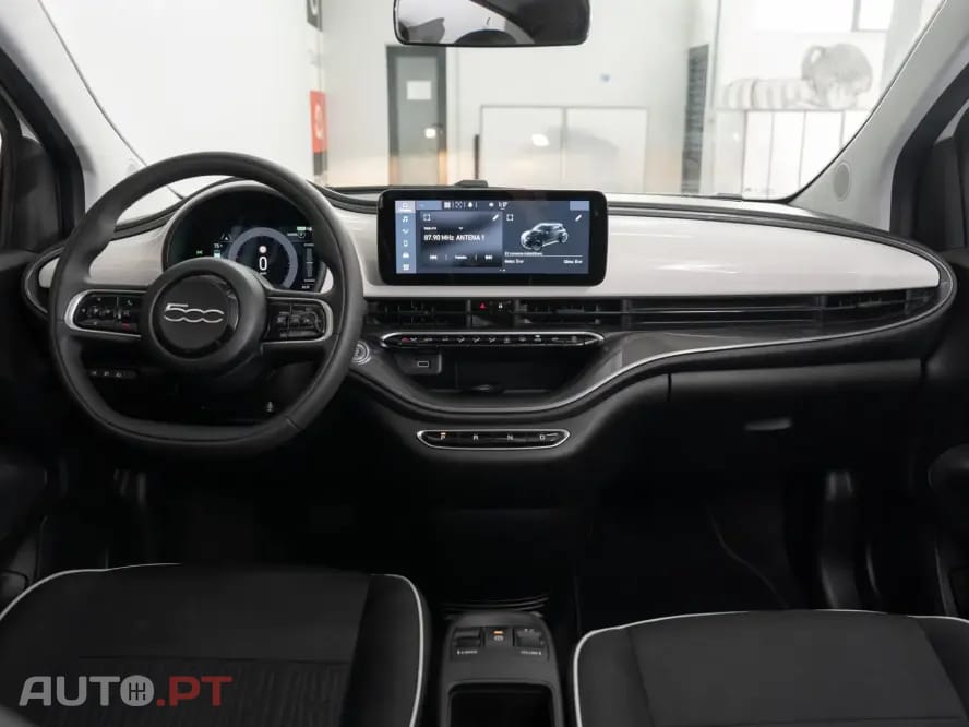 Fiat 500e Standard
