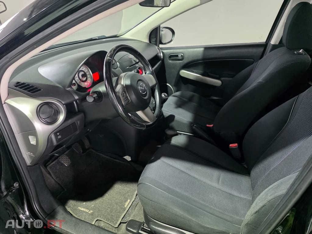 Mazda 2 1.3 MZR Sport