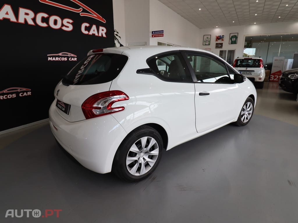 Peugeot 208 1.2 PureTech Active
