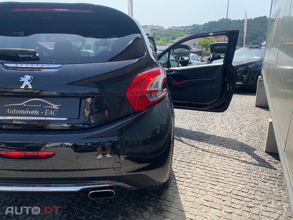 Peugeot 208 1.6 THP GTi