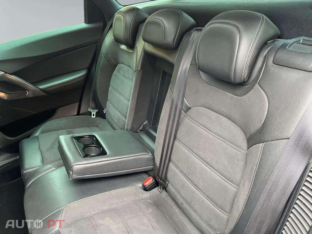 DS DS5  2.0 HDi Hybrid4 Business Class