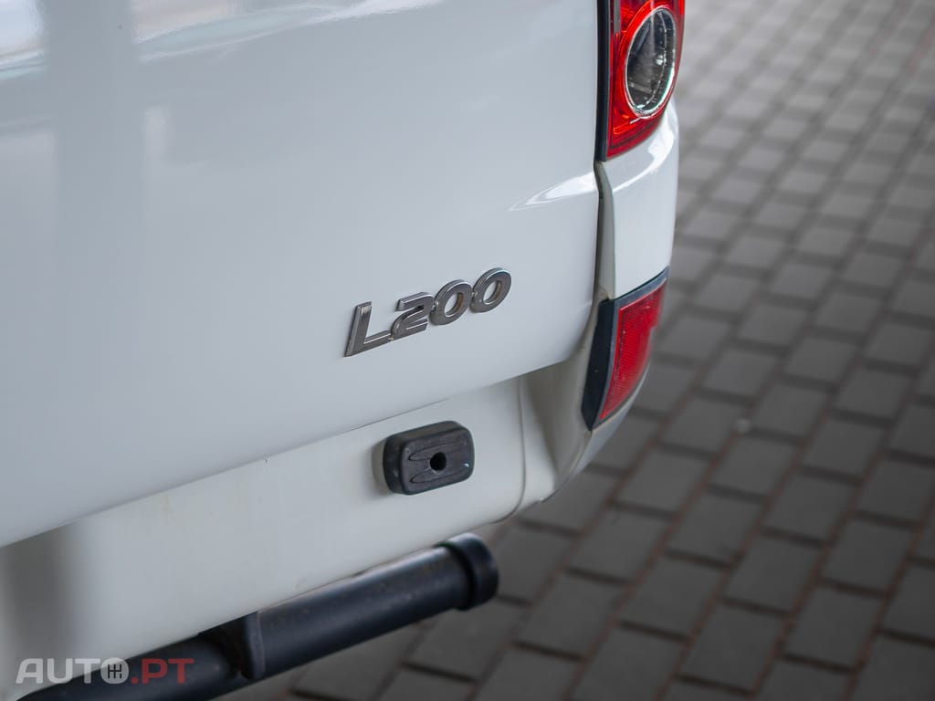 Mitsubishi L200 2.5 DI-D Club Intense 3L 4WD