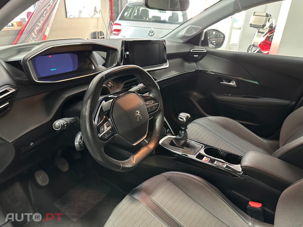 Peugeot 208 1.2 PureTech Allure Pack