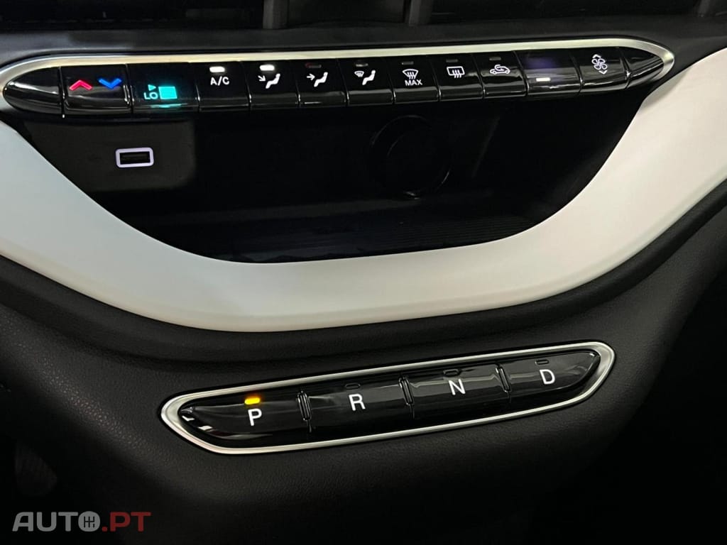 Fiat 500e Elétrico 70kW 95cv Action