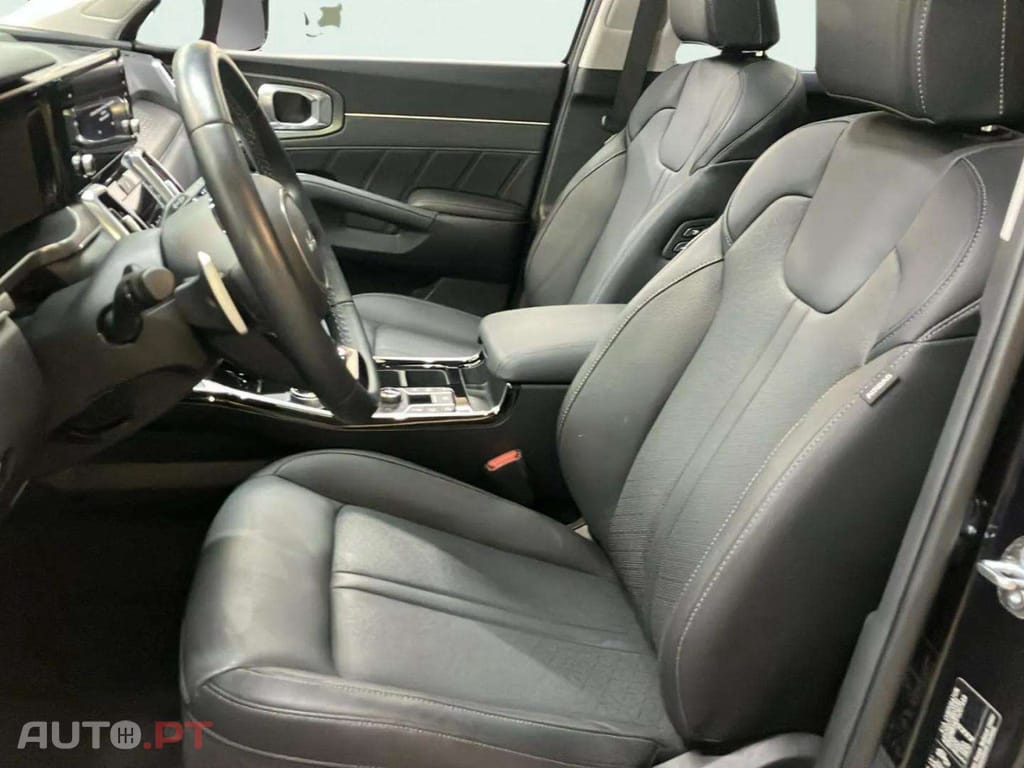 Kia Sorento 1.6 T-GDI PHEV Concept+SRF