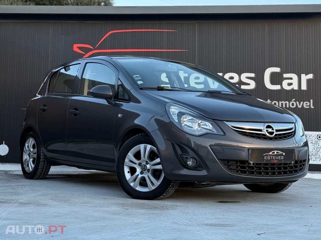 Opel Astra auto
