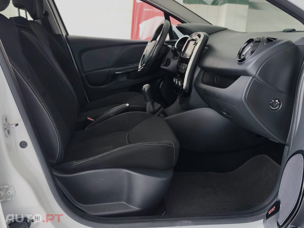 Renault Clio Sport Tourer 0.9 TCe Limited